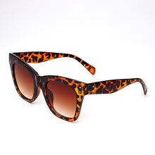 Load image into Gallery viewer, Fashion Sunglasses Women