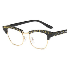 Load image into Gallery viewer, Summer Fashion Sunglasses Women