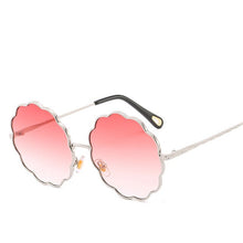 Load image into Gallery viewer, Vintage Sunglasses Women and Men